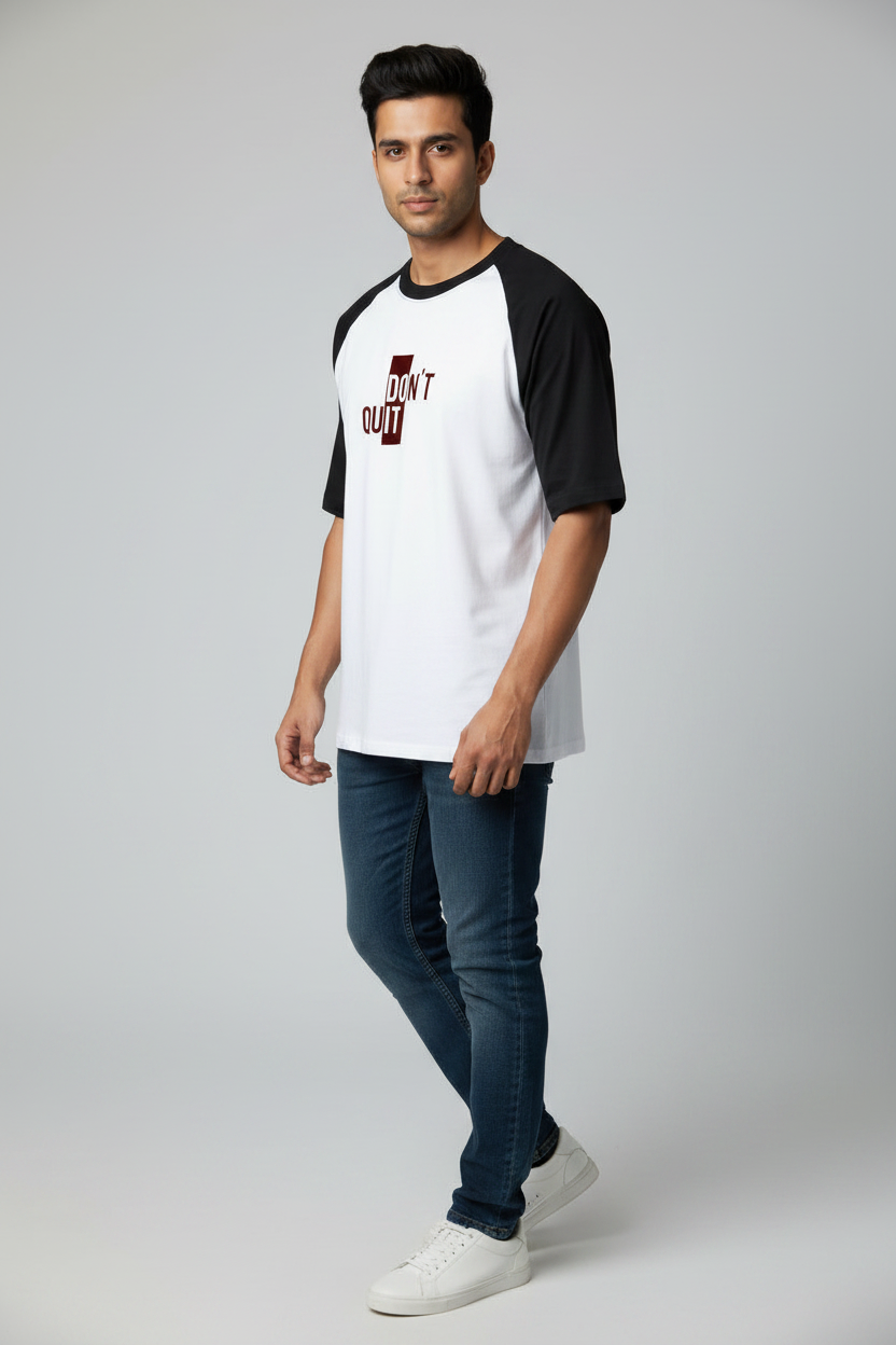 45 Front Right - White/Black