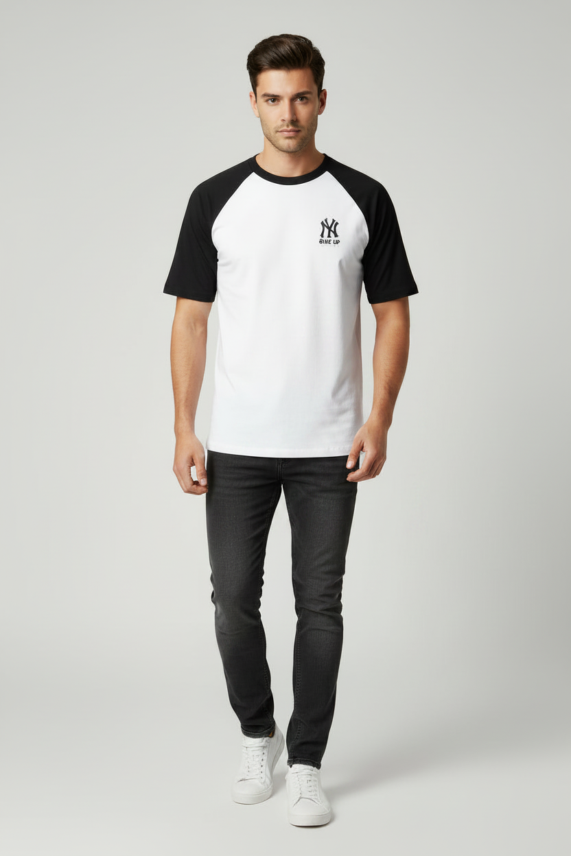Walking Front - White/Black